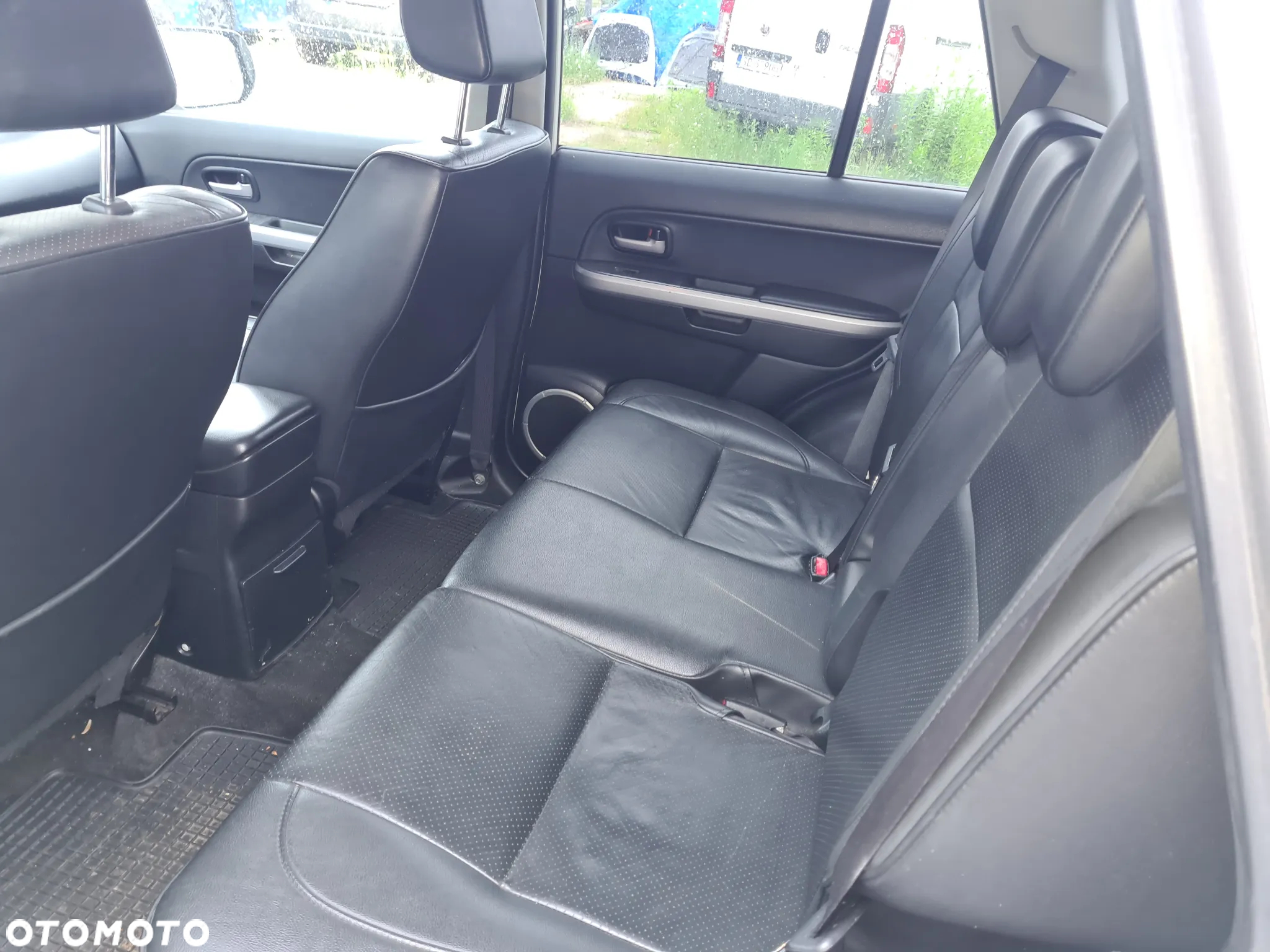 Suzuki Grand Vitara 2.4 Premium - 12