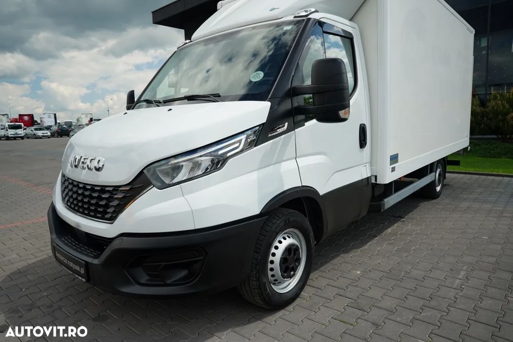 Iveco DAILY 35-180 / CONTAINER / HI-MATIC / PALFINGER LIFT / 3 LOCURI / 2021 - 12
