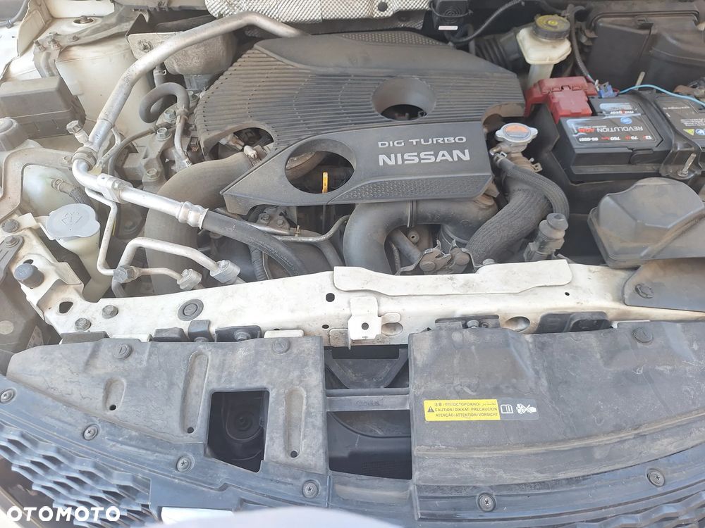 Nissan Qashqai 1.6 DIG-T Tekna - 10