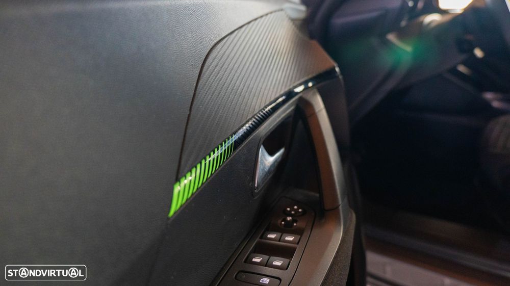 Peugeot 2008 1.2 PureTech Active Pack - 13