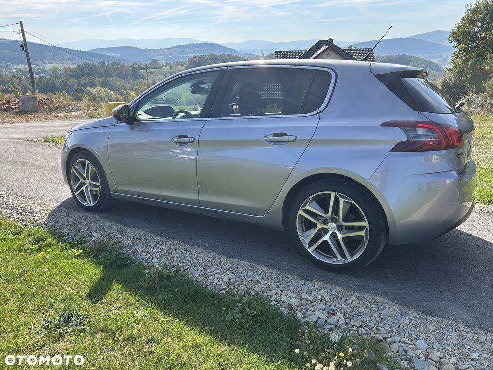 Peugeot 308 - 6