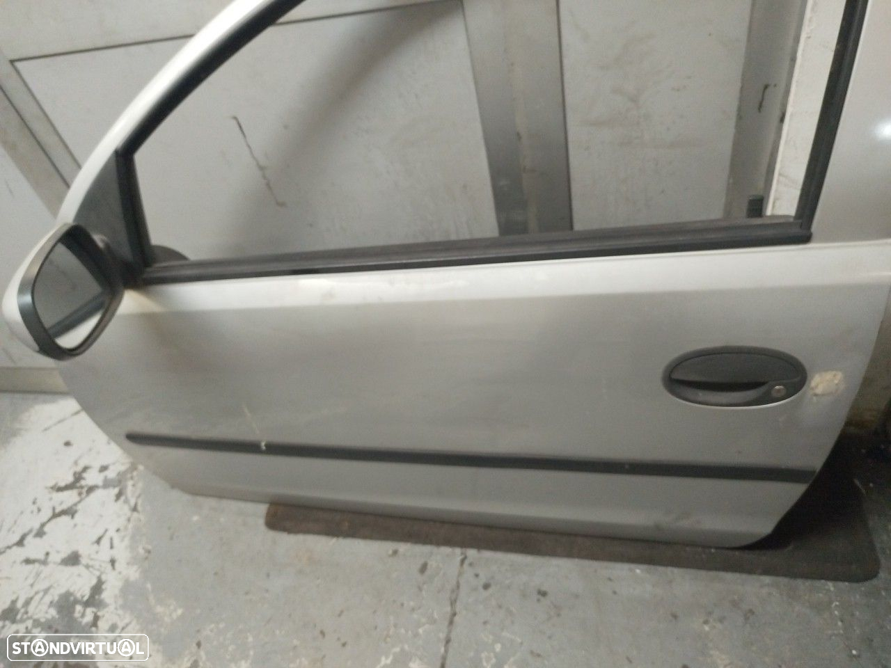 Porta Frente Esq Opel Corsa C (X01) - 2