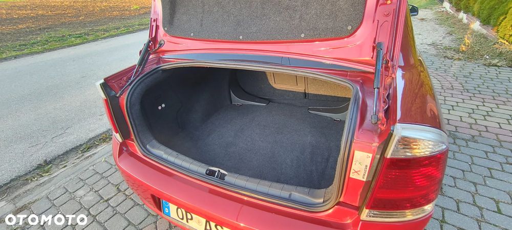 Opel Vectra 1.8 Elegance - 21