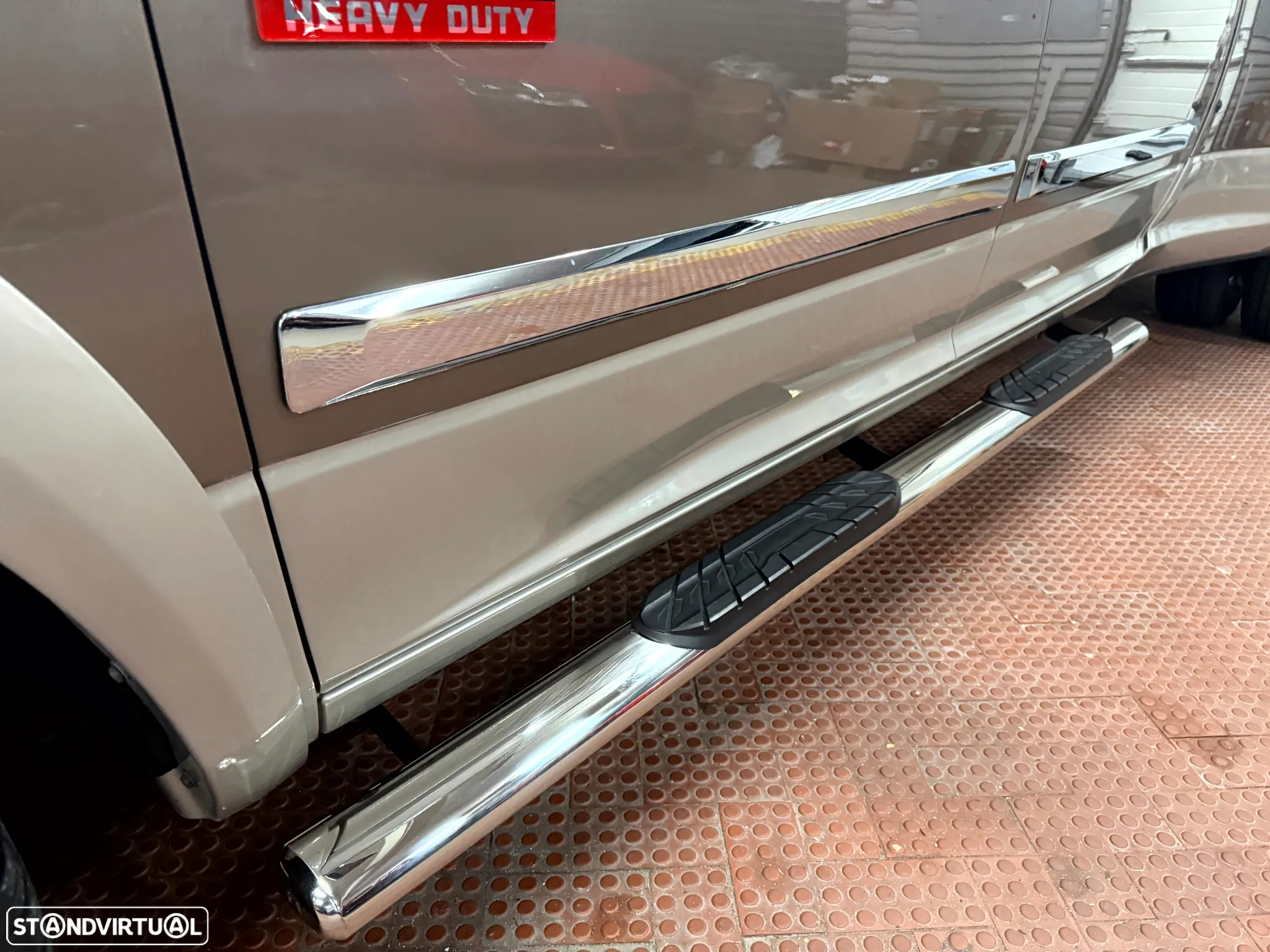 Dodge RAM 3500 Dually 6.7 Cummins Laramie - 46