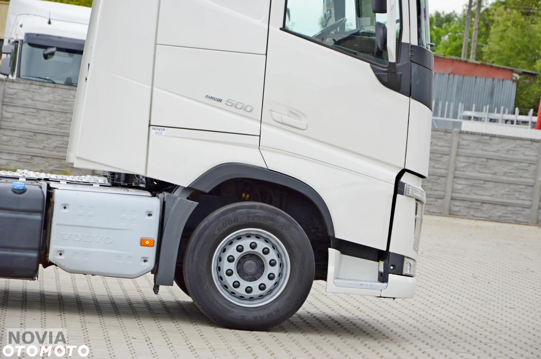 Volvo FH 500 | NIE I-SAVE | GLOB XL | KLIMA POSTOJOWA | ZŁOTY KONTRAKT SERWISOWY | 2 ZBIORNIKI - 7