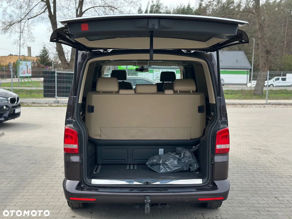 Volkswagen Multivan - 8