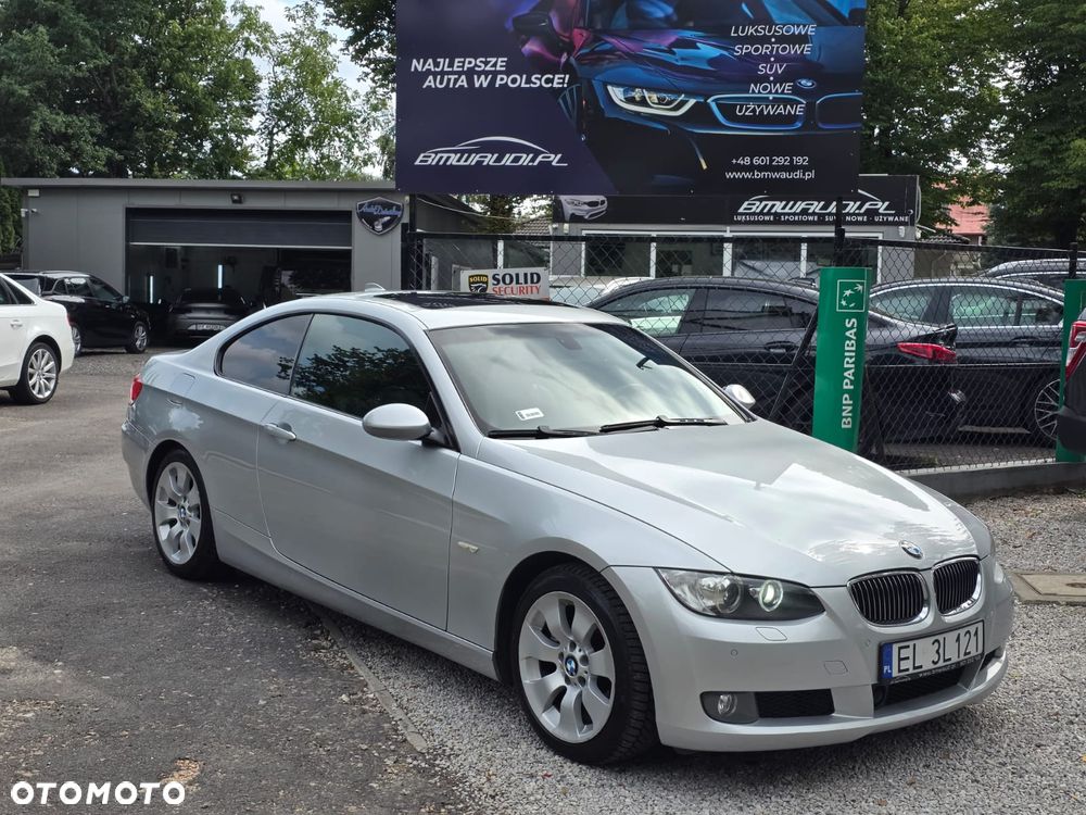 BMW Seria 3 325i - 5