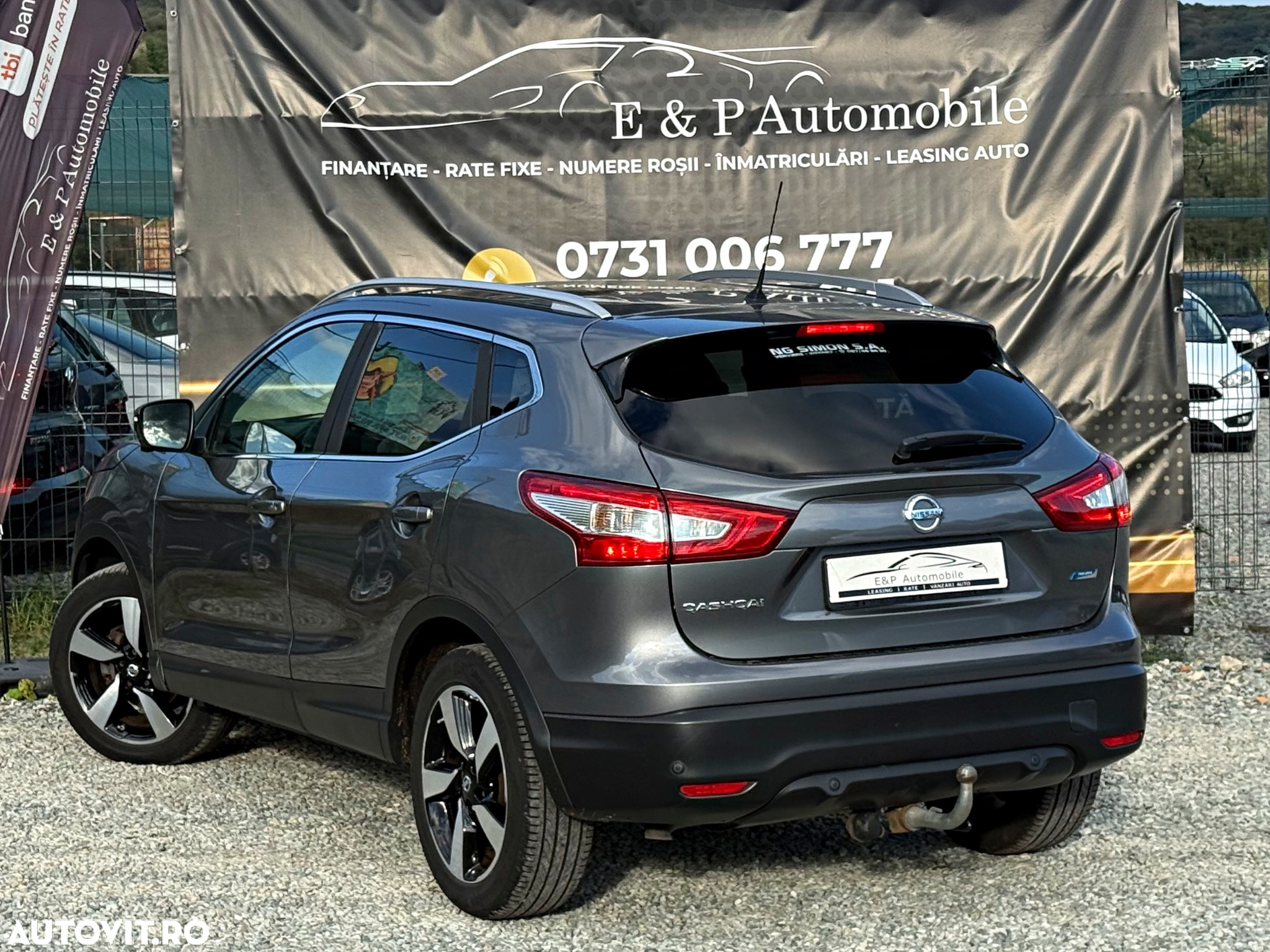 Nissan Qashqai 1.6 DCI N-Connecta - 13