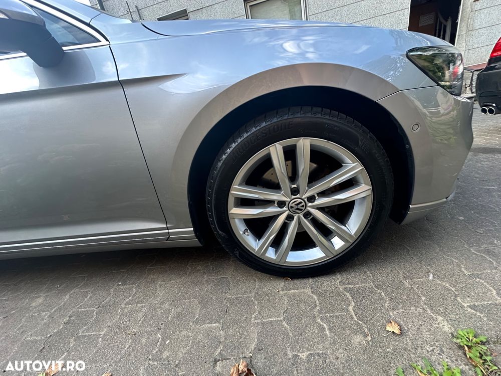 Volkswagen Passat 2.0 TDI SCR DSG Highline - 19