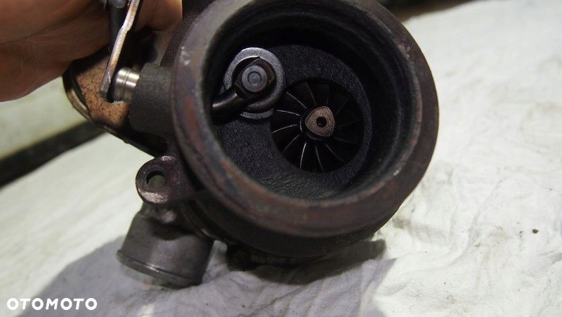 turbosprezarka mercedes a6110960099 w202 2.2cdi - 9