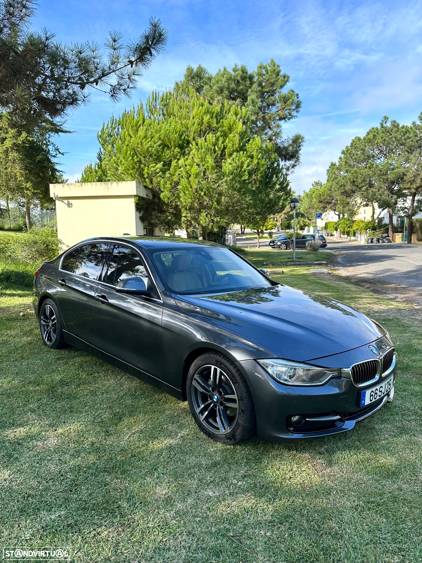 BMW 320 d Aut. Luxury Line - 3