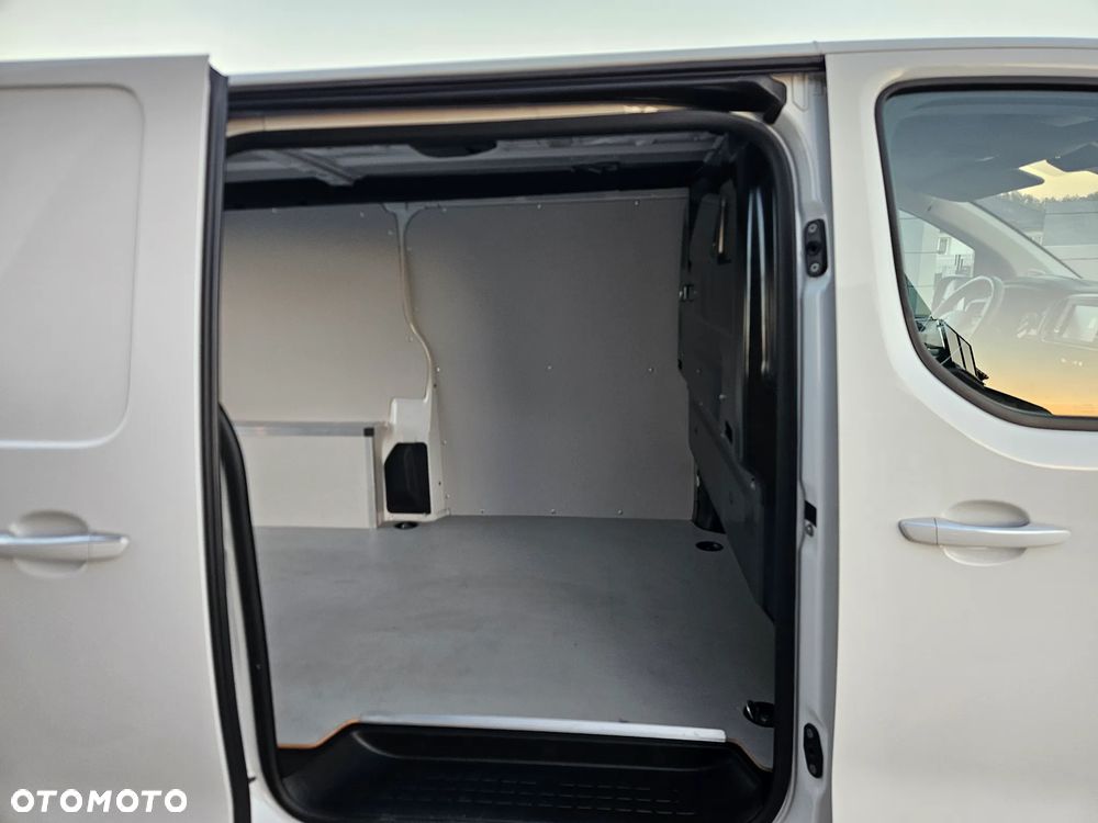 Opel Vivaro - 13