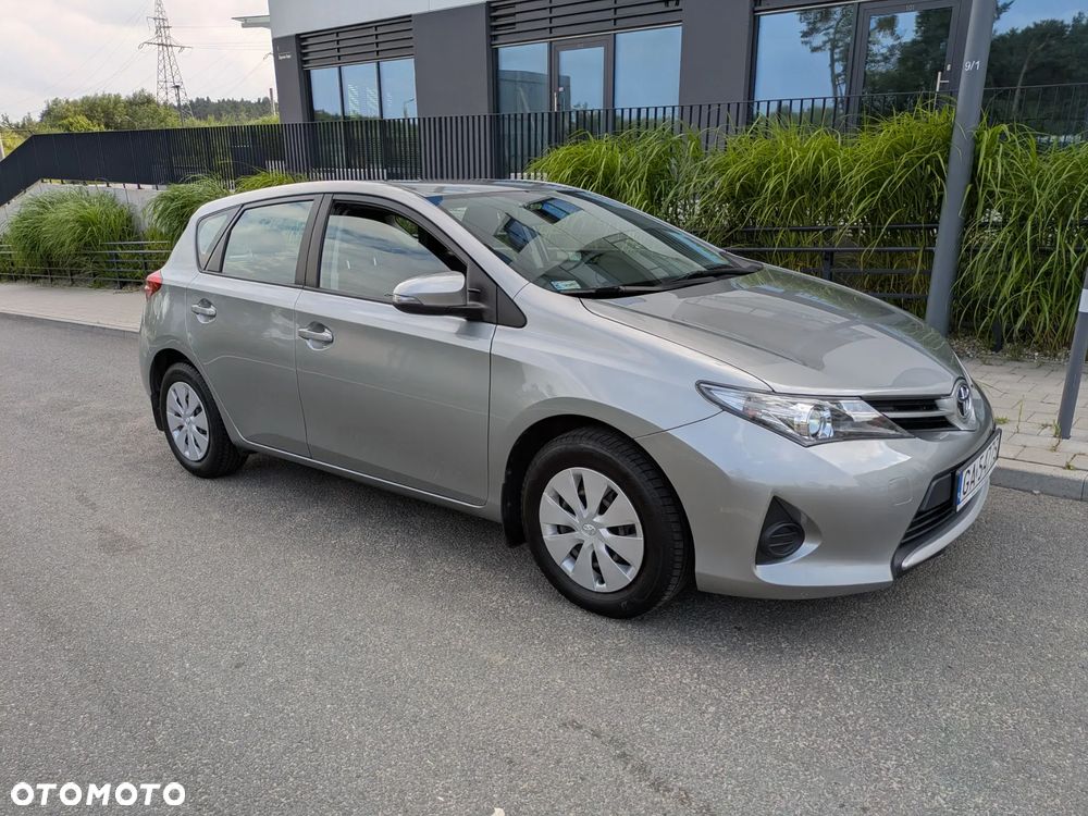 Toyota Auris 1.6 Active - 12