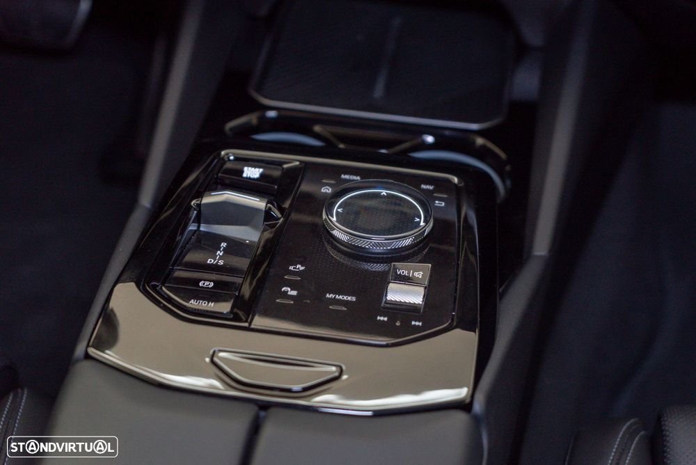 BMW 520 d Pack Desportivo M - 21