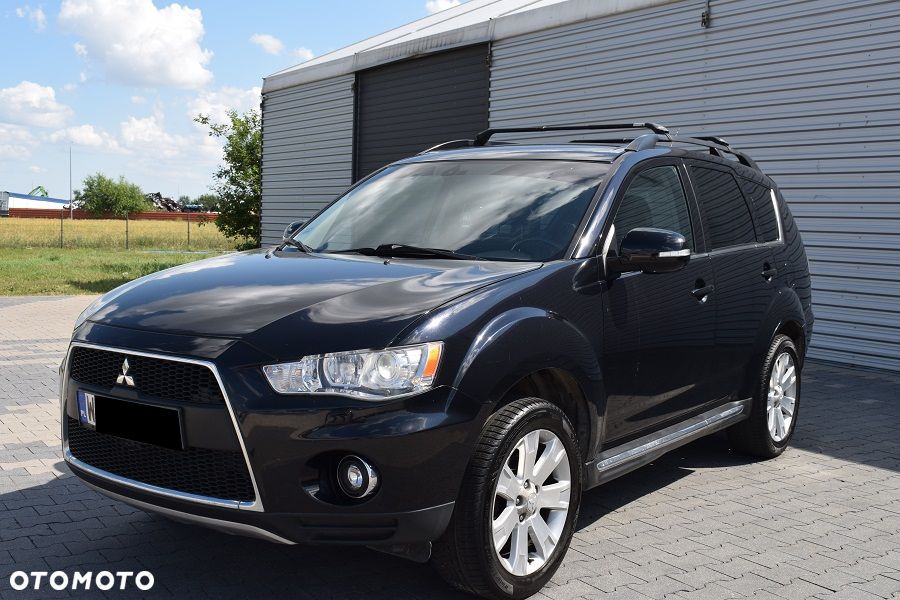 Mitsubishi Outlander 2.2 DID Intense EU5 - 1