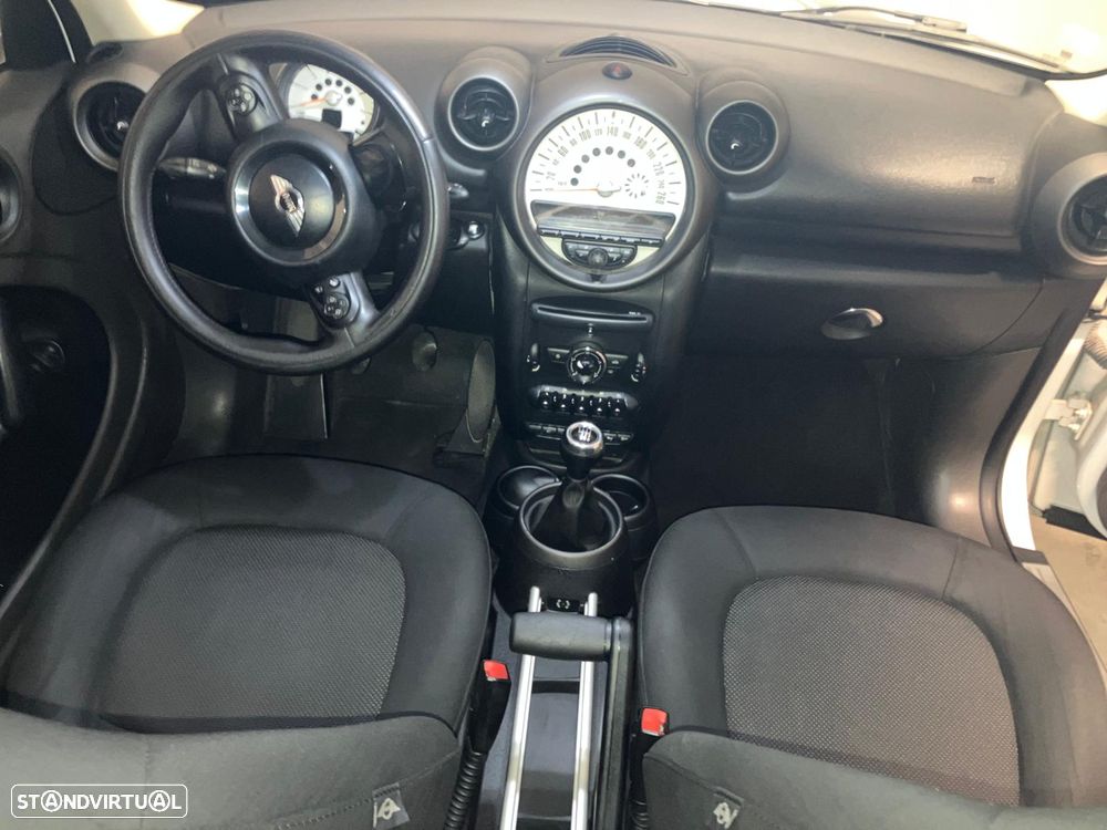 MINI Countryman One D - 26