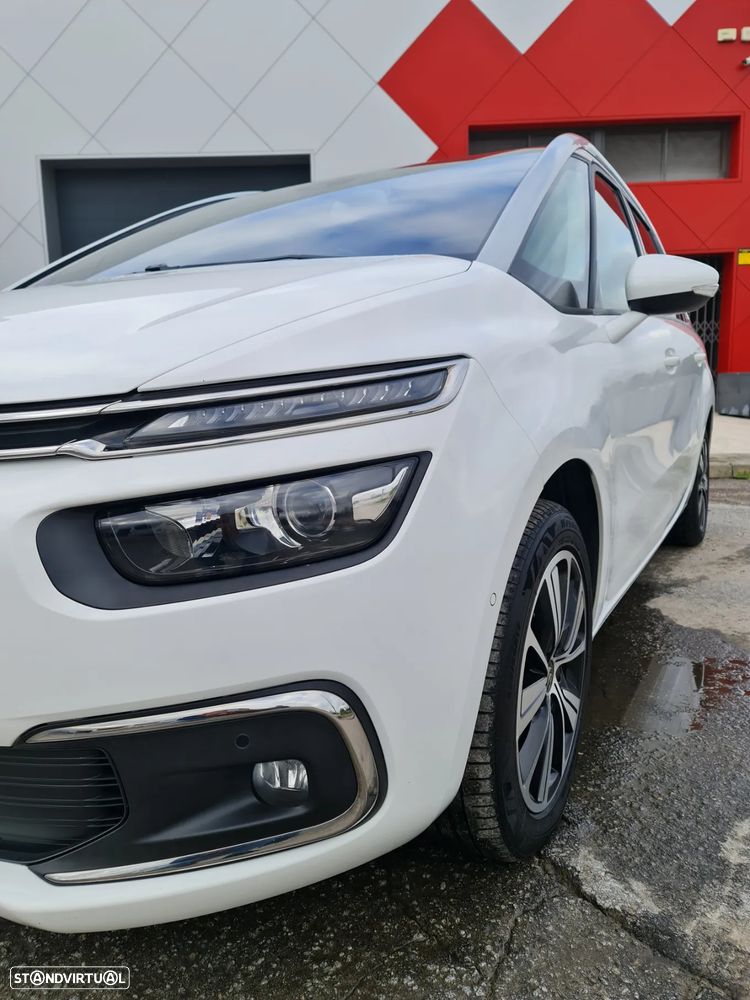 Citroën C4 Spacetourer PureTech 130 Stop&Start SHINE - 4
