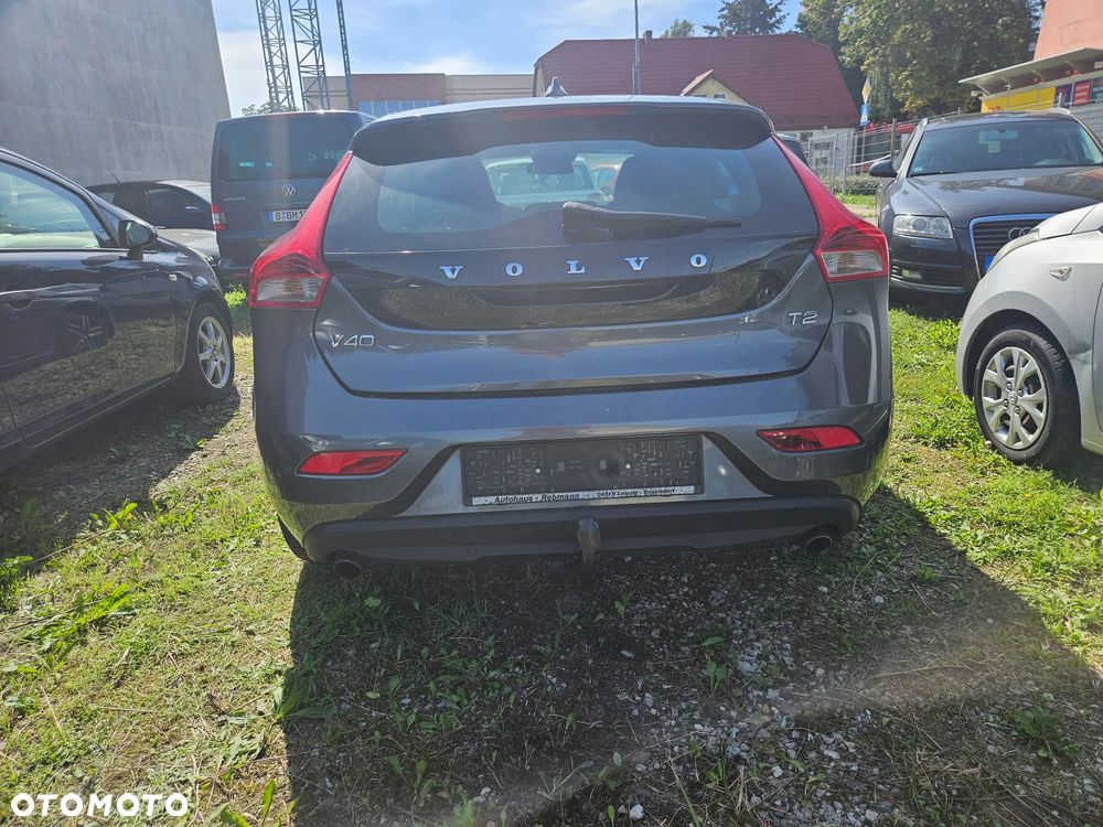 Volvo V40 T2 - 5