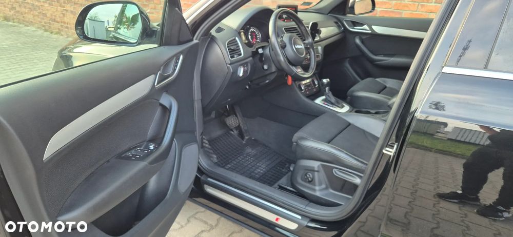 Audi Q3 2.0 TDI Quattro S tronic design - 18