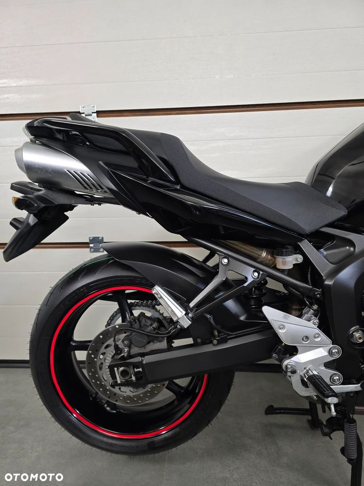 Yamaha FZ6 - 7