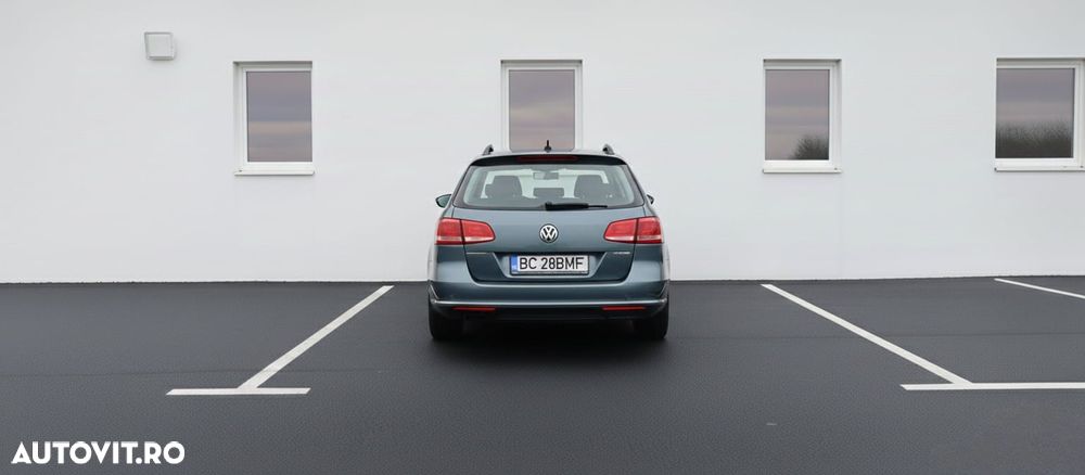 Volkswagen Passat - 9
