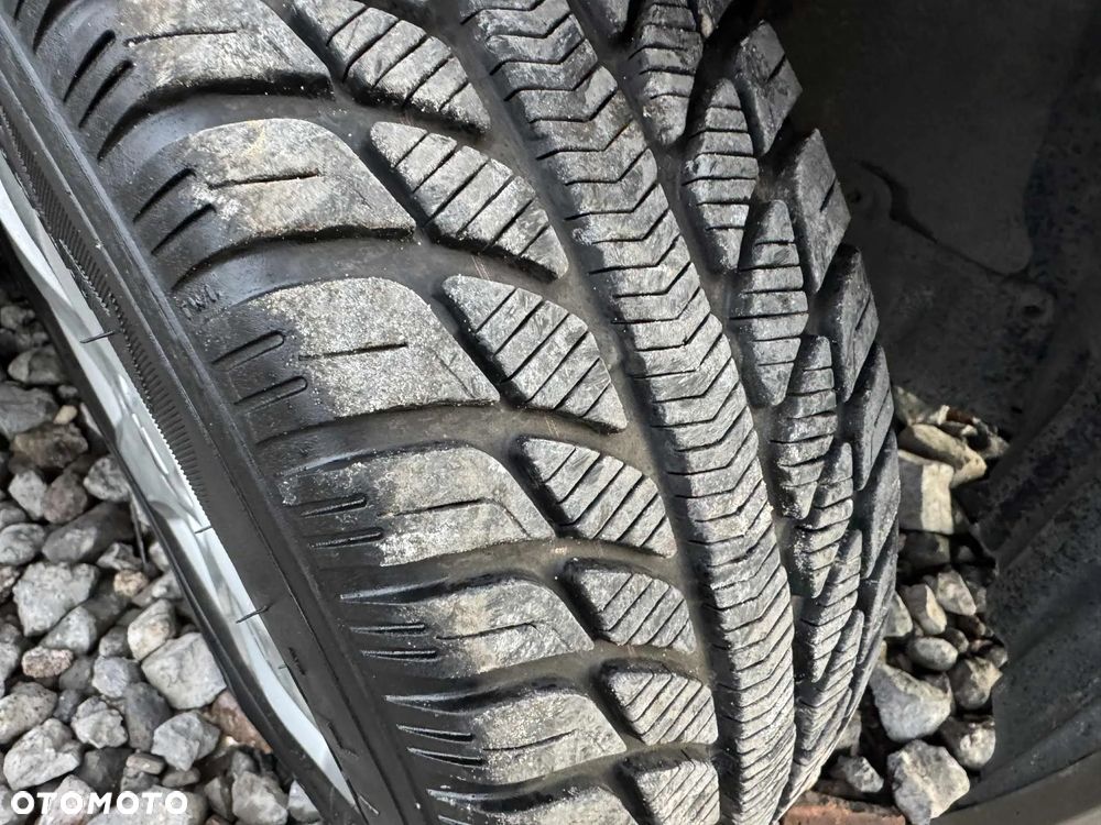 Suzuki Liana 1.6 Comfort - 18