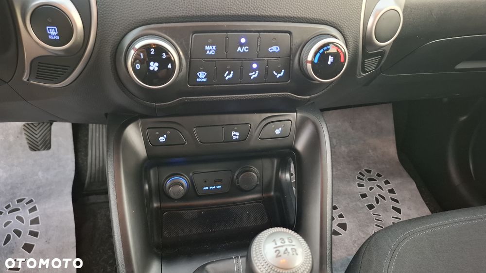 Hyundai ix35 2.0 4WD Premium - 5