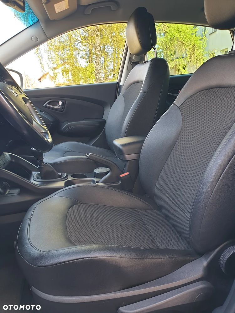 Hyundai ix35 1.6 2WD blue Style - 23