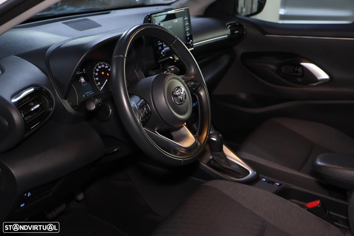 Toyota Yaris - 15