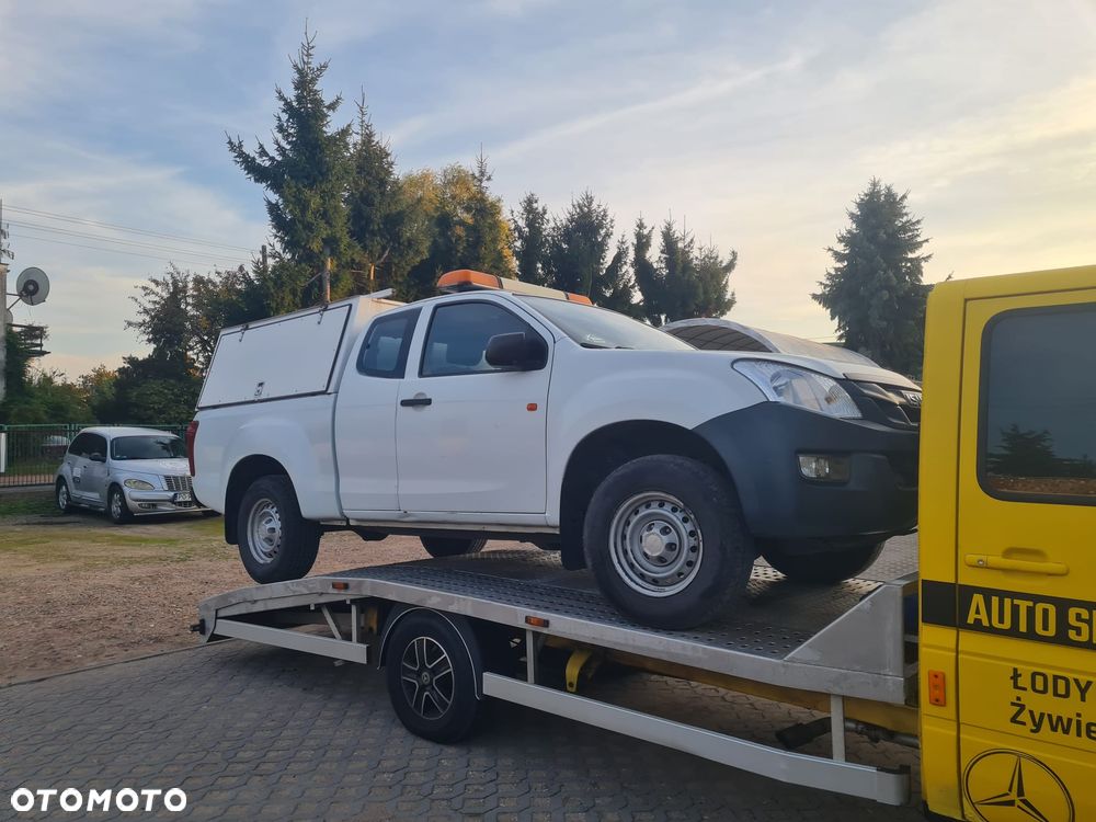 Isuzu D-Max - 24