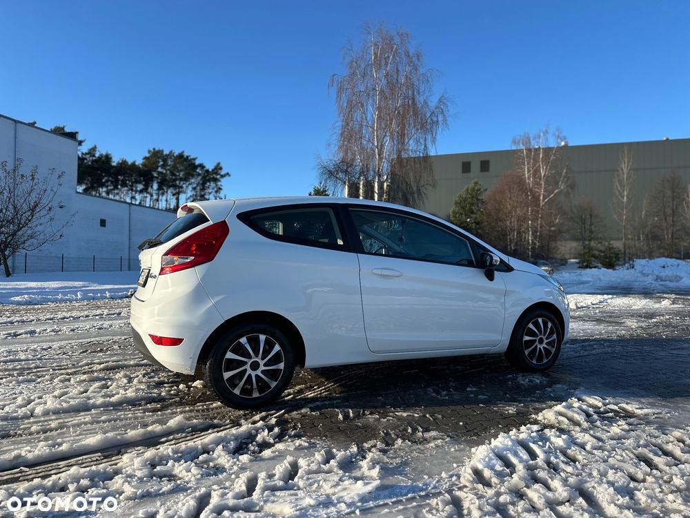 Ford Fiesta 1.25 Ambiente EU5 - 3