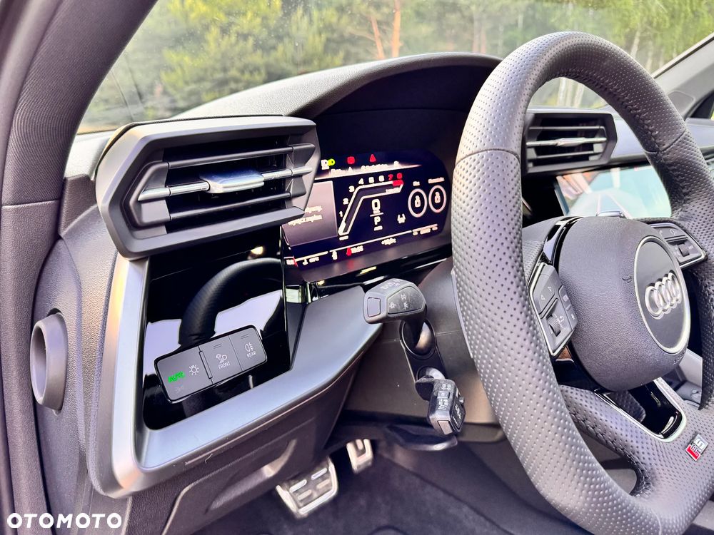 Audi RS3 Sportback TFSI Quattro S tronic - 17