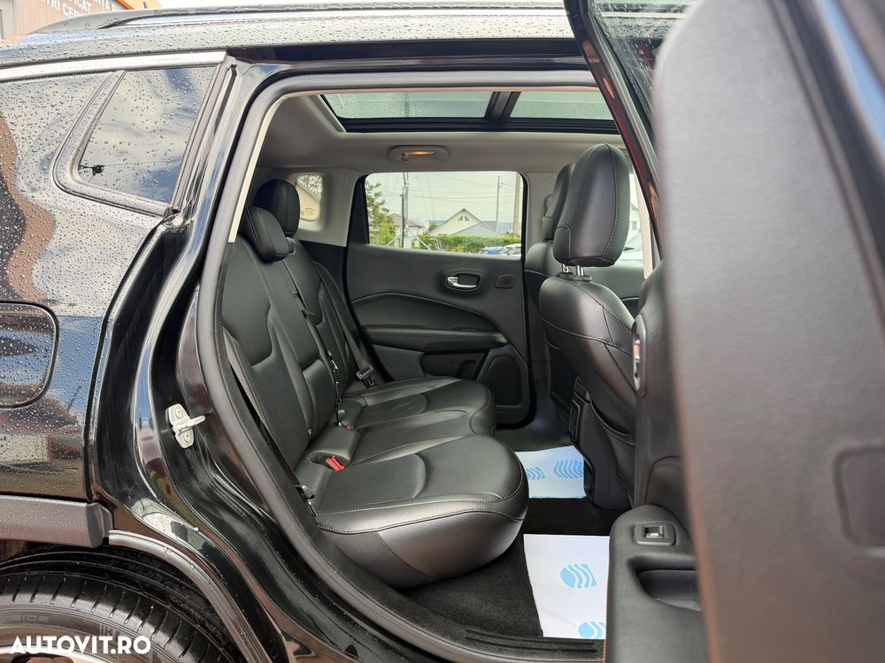 Jeep Compass 2.0 M-Jet 4x4 AT Limited - 16