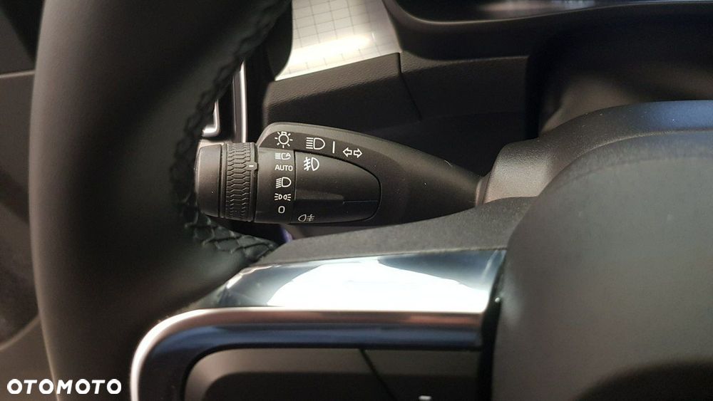 Volvo XC 40 - 23