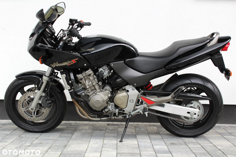 Honda CB - 2