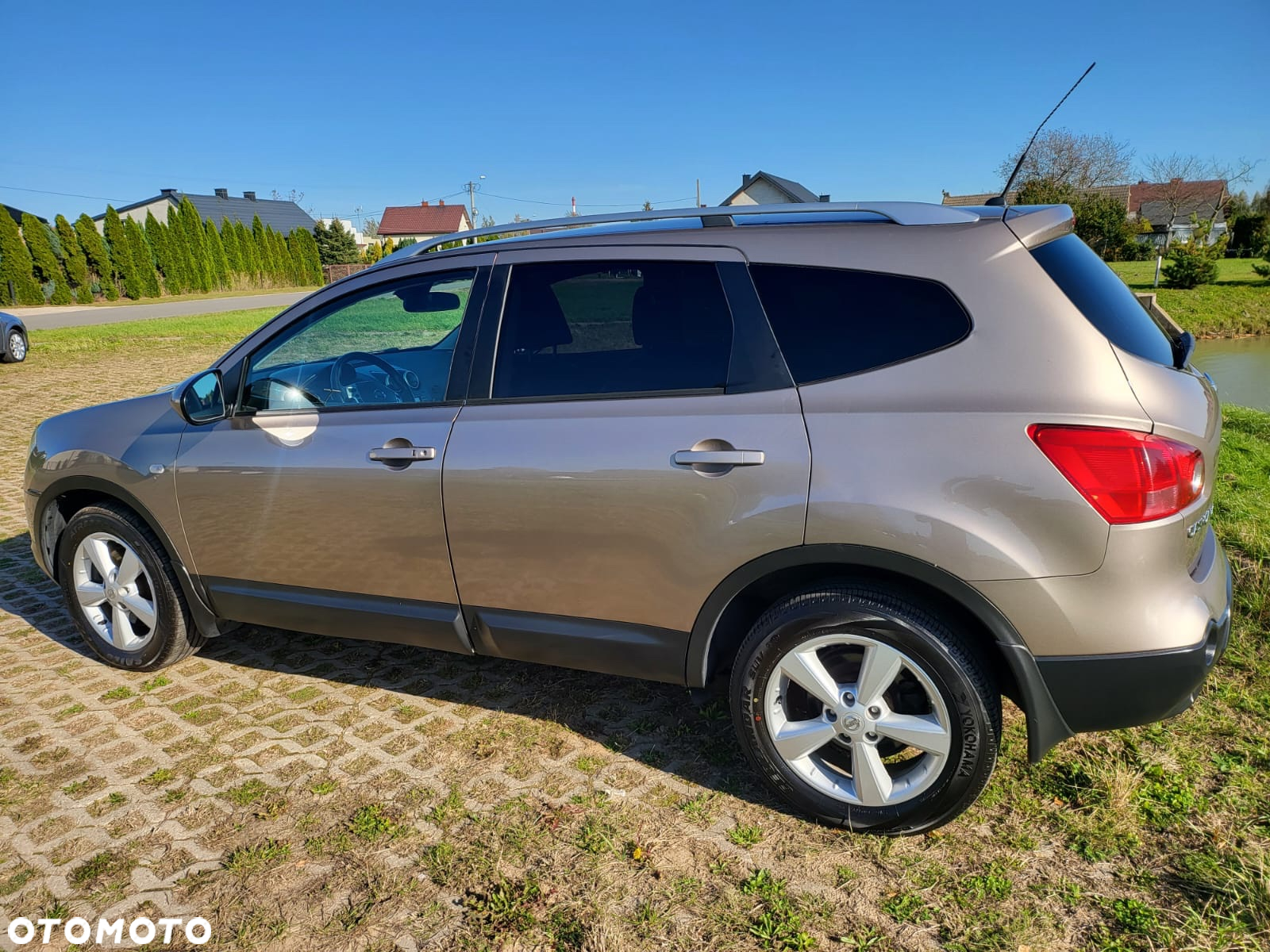 Nissan Qashqai+2 2.0 dCi 4x4 Tekna Premium - 4