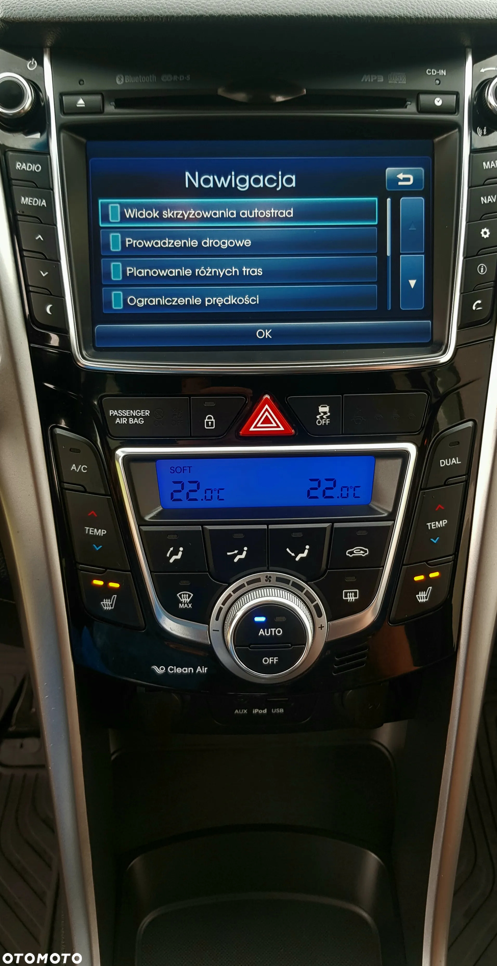 Hyundai i30 1.6 CRDI Fifa World Cup Edition - 35