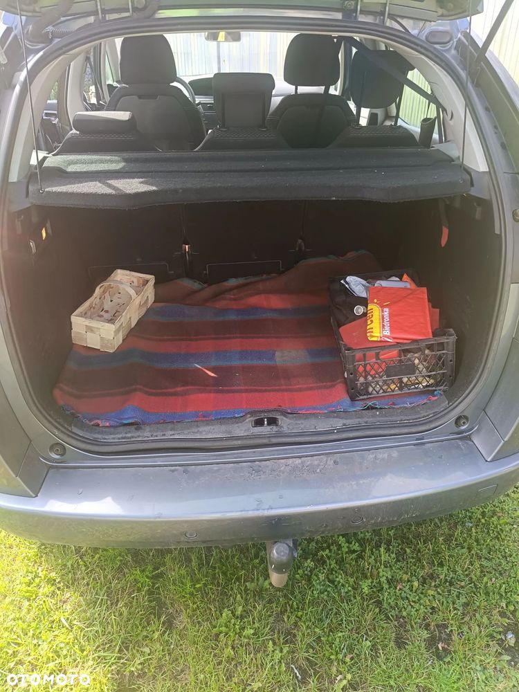 Citroën C4 Picasso 1.6 HDi SX - 9