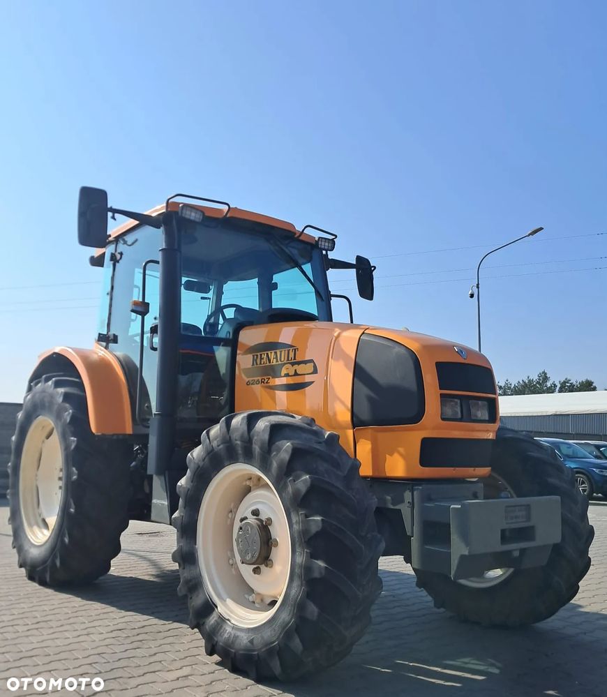 Renault Ares 626RZ - 5