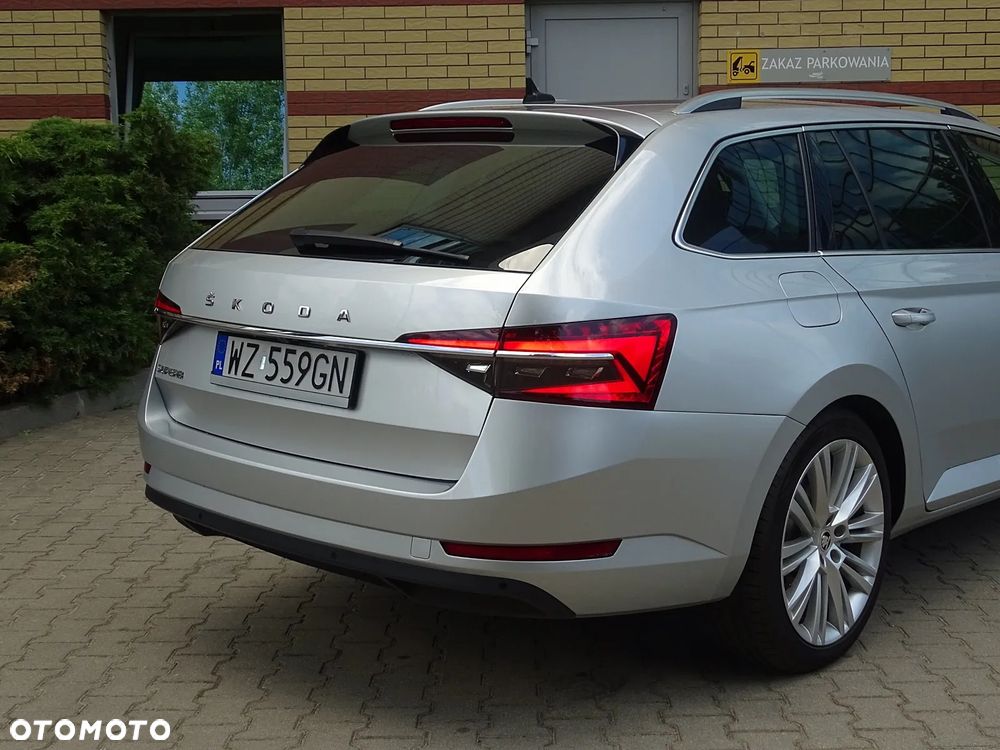 Skoda Superb 2.0 TDI SCR Style DSG - 38