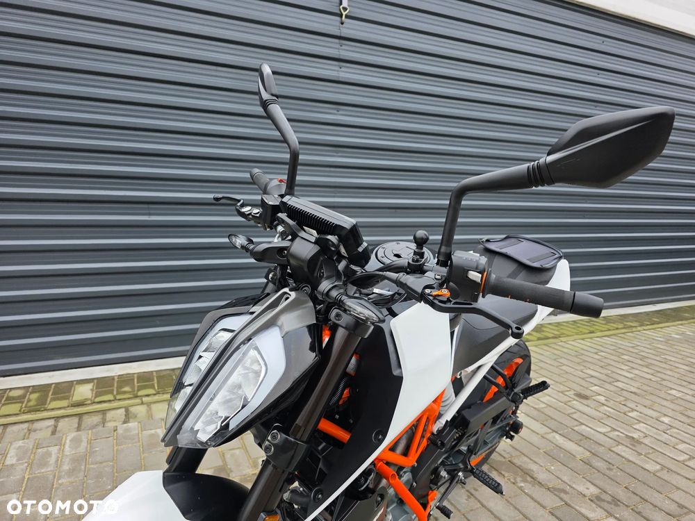KTM Duke - 11