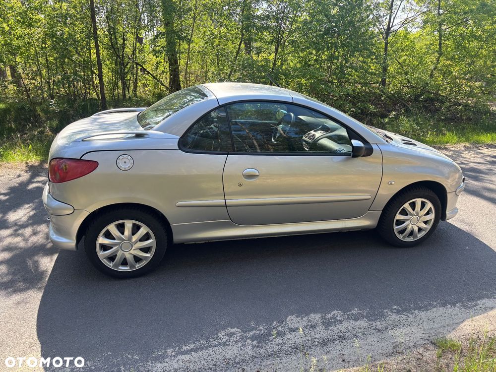 Peugeot 206 CC 1.6 - 4