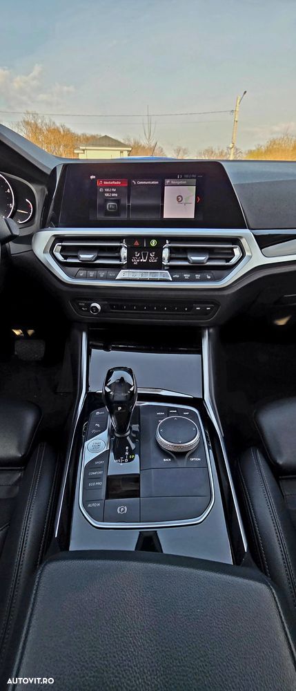 BMW Seria 3 320d xDrive AT Sport Line - 16