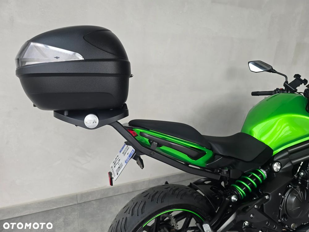 Kawasaki ER - 27