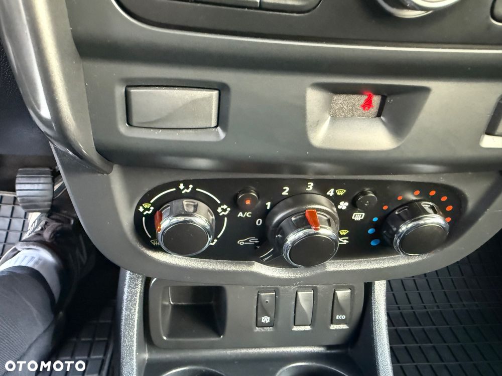 Dacia Duster SCe 115 4x2 Ice - 19