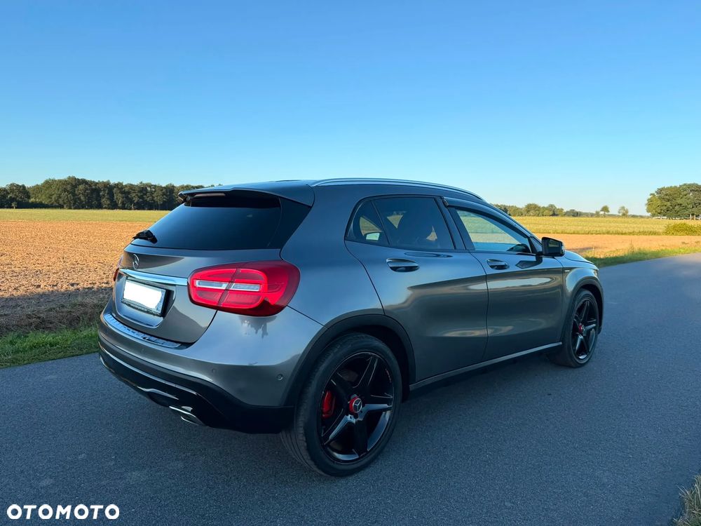 Mercedes-Benz GLA 200 CDI 7G-DCT Edition 1 - 30