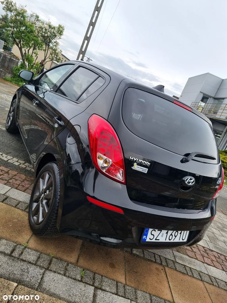 Hyundai i20 1.25 Wersja Jubileuszowa - 11