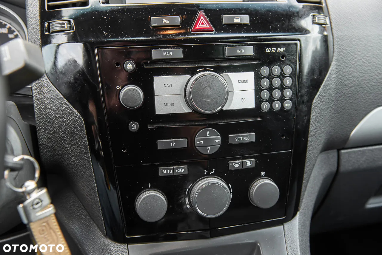 Opel Zafira - 20
