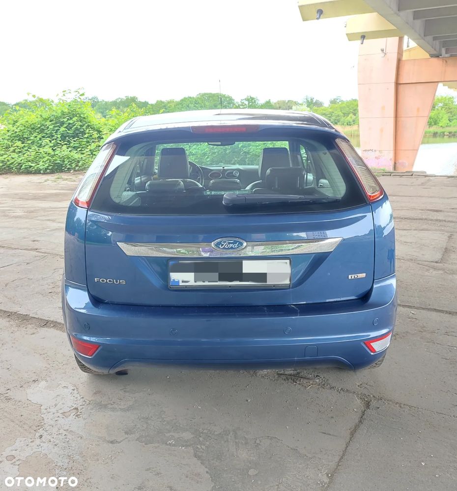 Ford Focus 1.6 TDCi DPF Ghia - 4