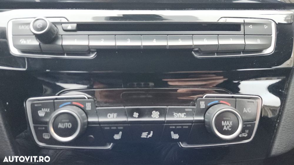 BMW X1 sDrive18d Standard - 18